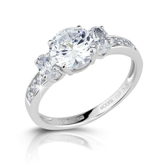 Modesi Elegantný zásnubný prsteň JA17250CZ