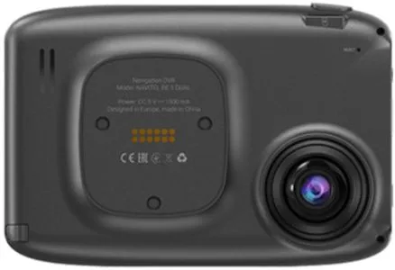 autokamera navitel re 5 dual full hd rozlíšenie vnútorná hlavná predná kamera dotykový displej navigácia výpočet trasy čítačka kariet gsensor