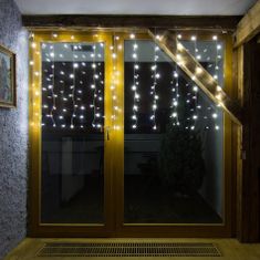 DecoLED DecoLED LED svetelná záclona HOBBY LINE - 2x1m, ľadovo biela, 100 diód
