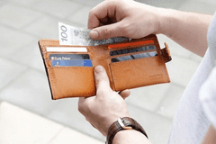 Solier kožená peňaženka CASH Minimal Camel