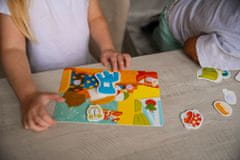 Vzdělávací hra se suchým zipem "můj dům". Hry pro děti - barevné skládačky deskové hry pro batolata. Rané vzdělávání 