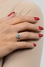 Brilio Silver Krásny strieborný prsteň so zirkónmi RI053WG (Obvod 50 mm)