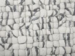 Beliani Koberec z filcových guličiek 160 x 230 cm svetlosivý AMDO
