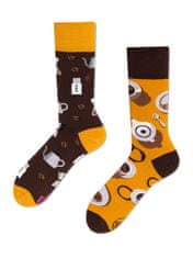 Veselé vzorované ponožky Coffee Lover čierno-žlté veľ. 43-46