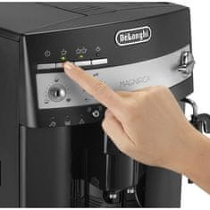 De'Longhi DELONGHI Automatický kávovar s mlynčekom Magnifica, ESAM 3000.B, 15 barov, čierny