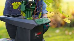 Bosch drvič záhradného odpadu AXT 25 D (0.600.803.103)
