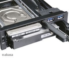 Akasa Lokstor M51 - 2.5 "a 3.5" HDD rack do 5,25"