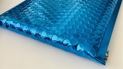 BLAKE Obálka, metalická modrá, bublinková, C4, 324 x 230 mm, MTN324