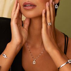 Hot Diamonds Strieborný náhrdelník s diamantom a topazmi Echo DP898