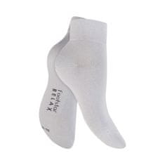 Znížené 3 páry tenkých ponožiek z bavlny s DIA lemom BIELE Veľkosť: 43-45